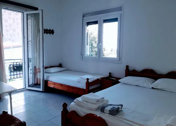 Apartment Giannis Nikiana